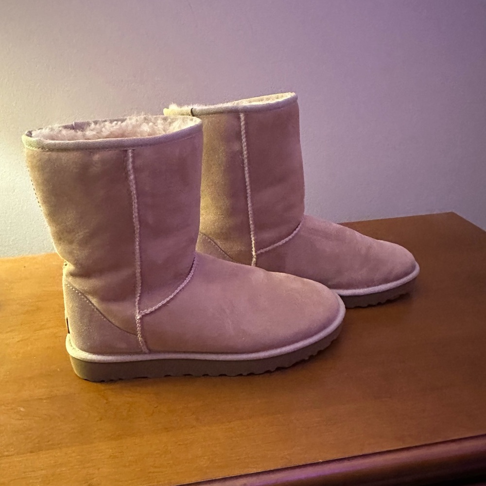 UGG Tan Winter Boots with Suede Exterior and Plush Lining - Picture 2 of 7